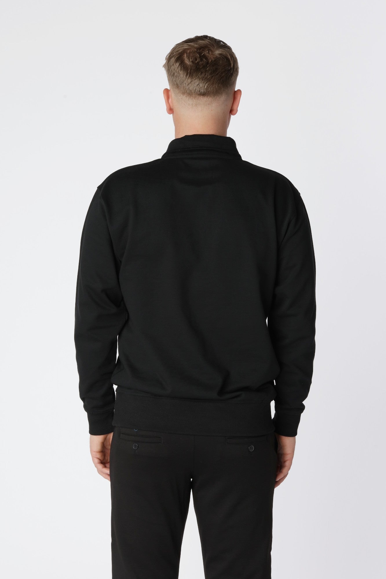 Essential Half Zip, Sort