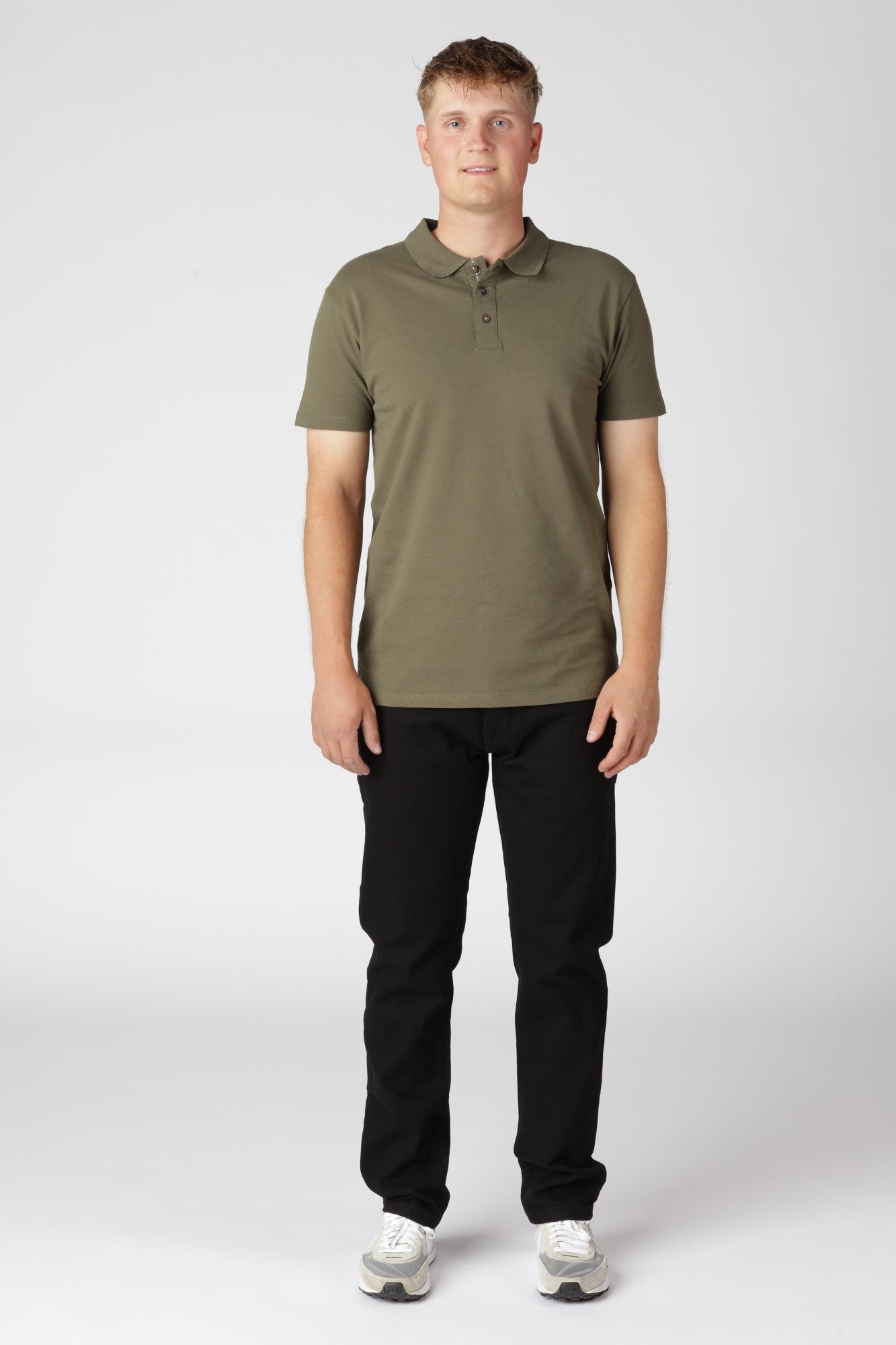 Jeans Tony, Ultra Sort