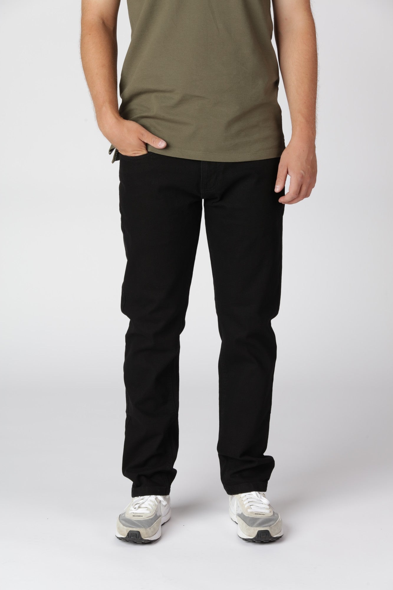 Jeans Tony, Ultra Sort