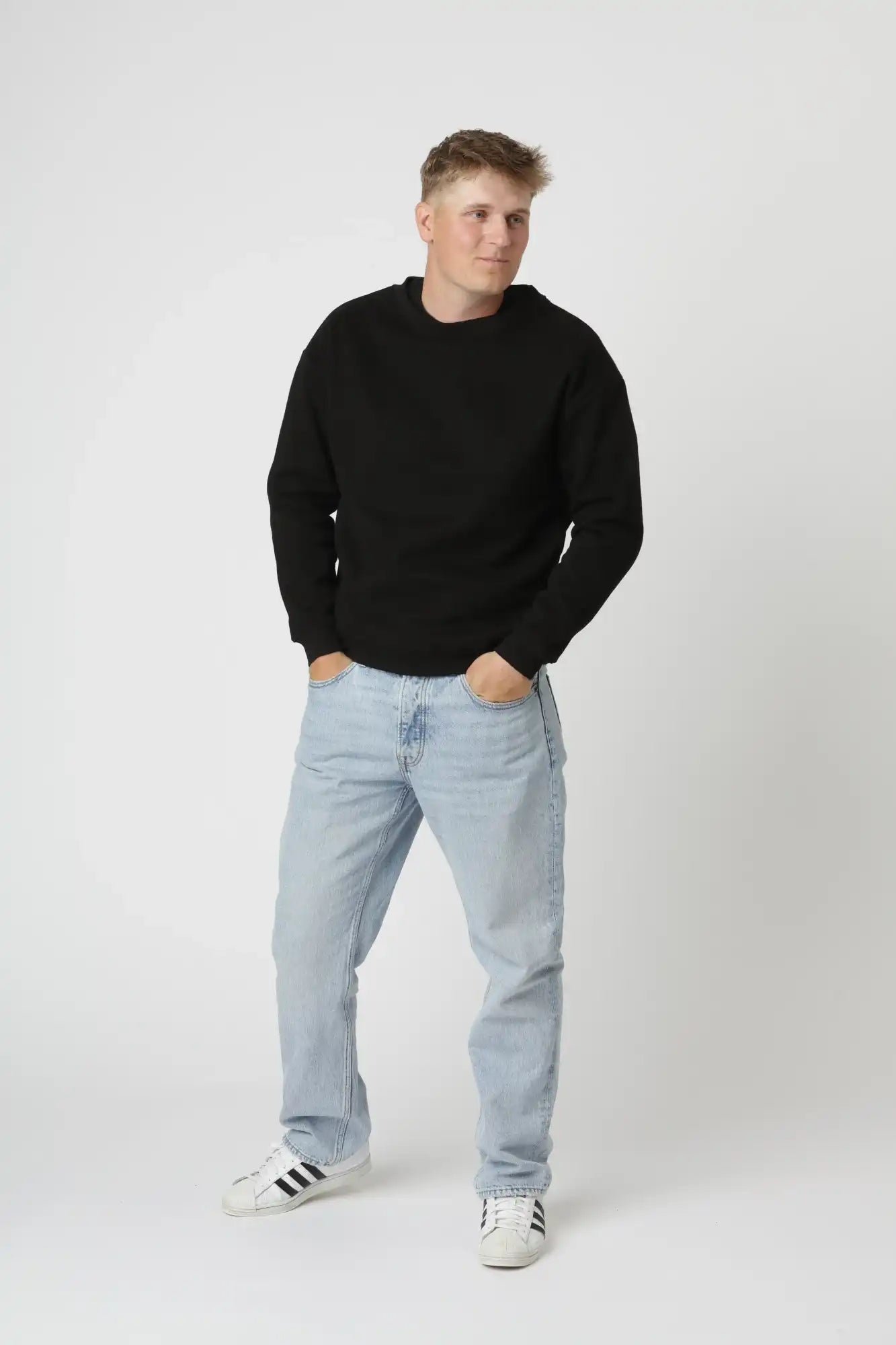 Premium Crewneck, Sort