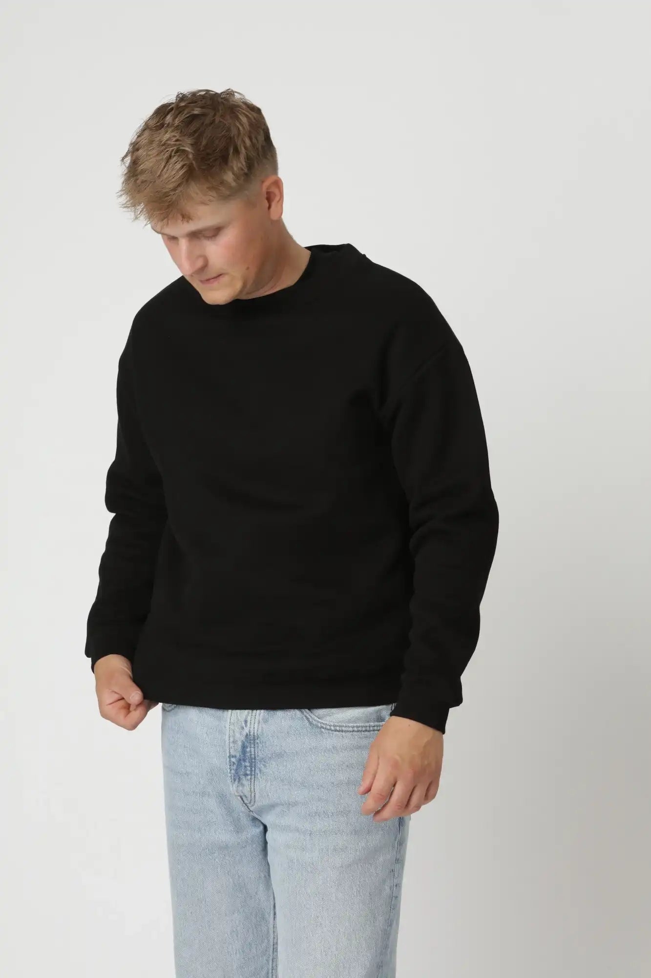 Premium Crewneck, Sort