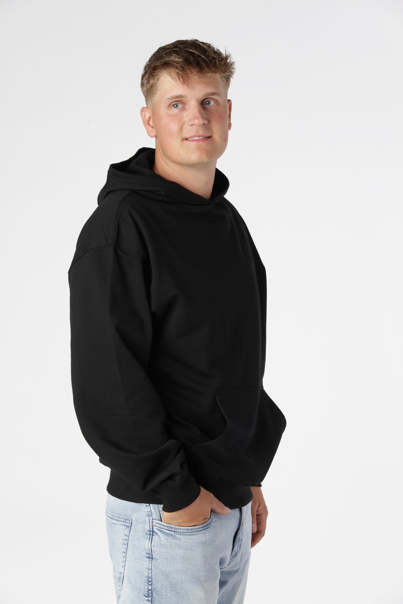 Classic Hoodie, Sort