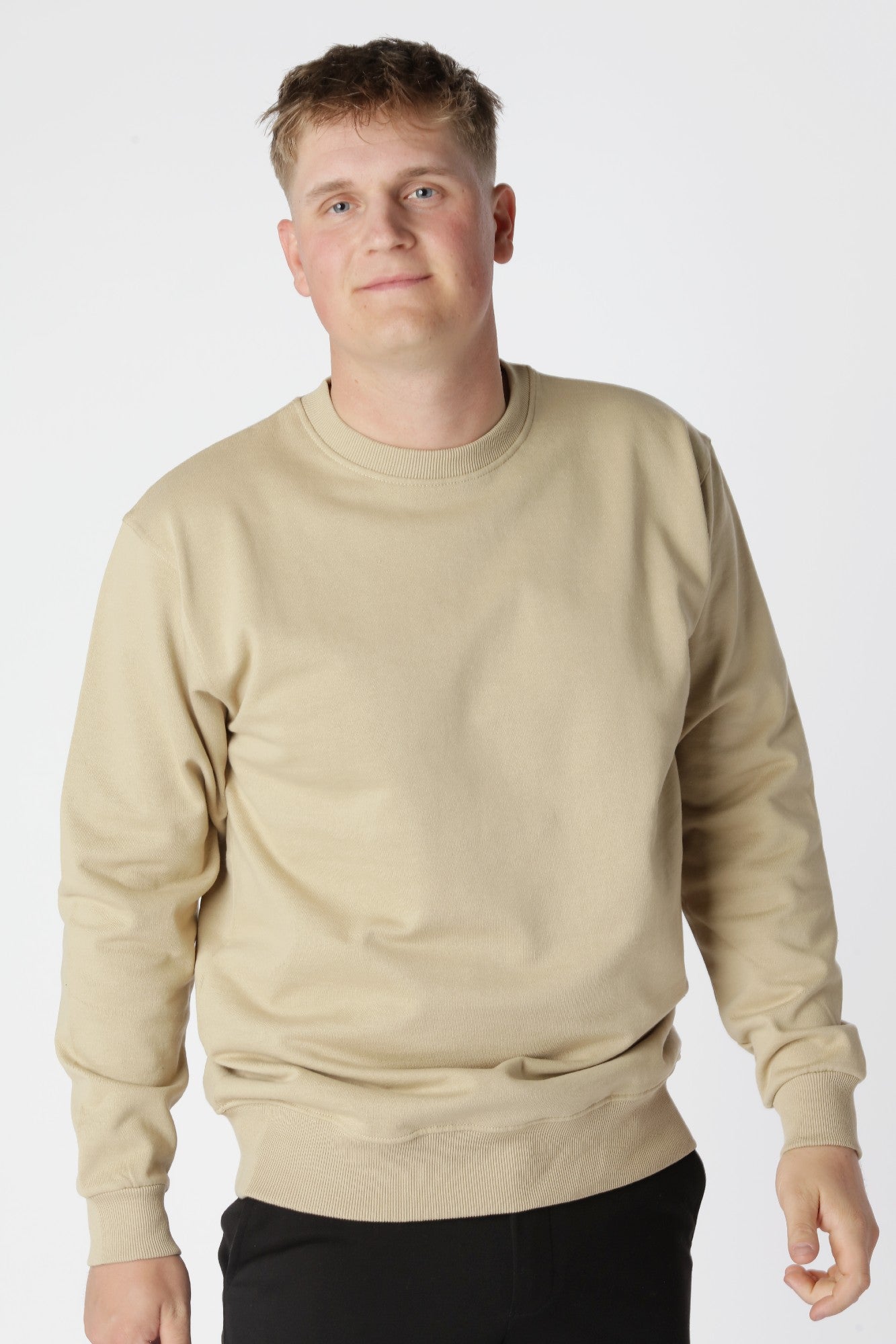 Essential Crewneck, Sand