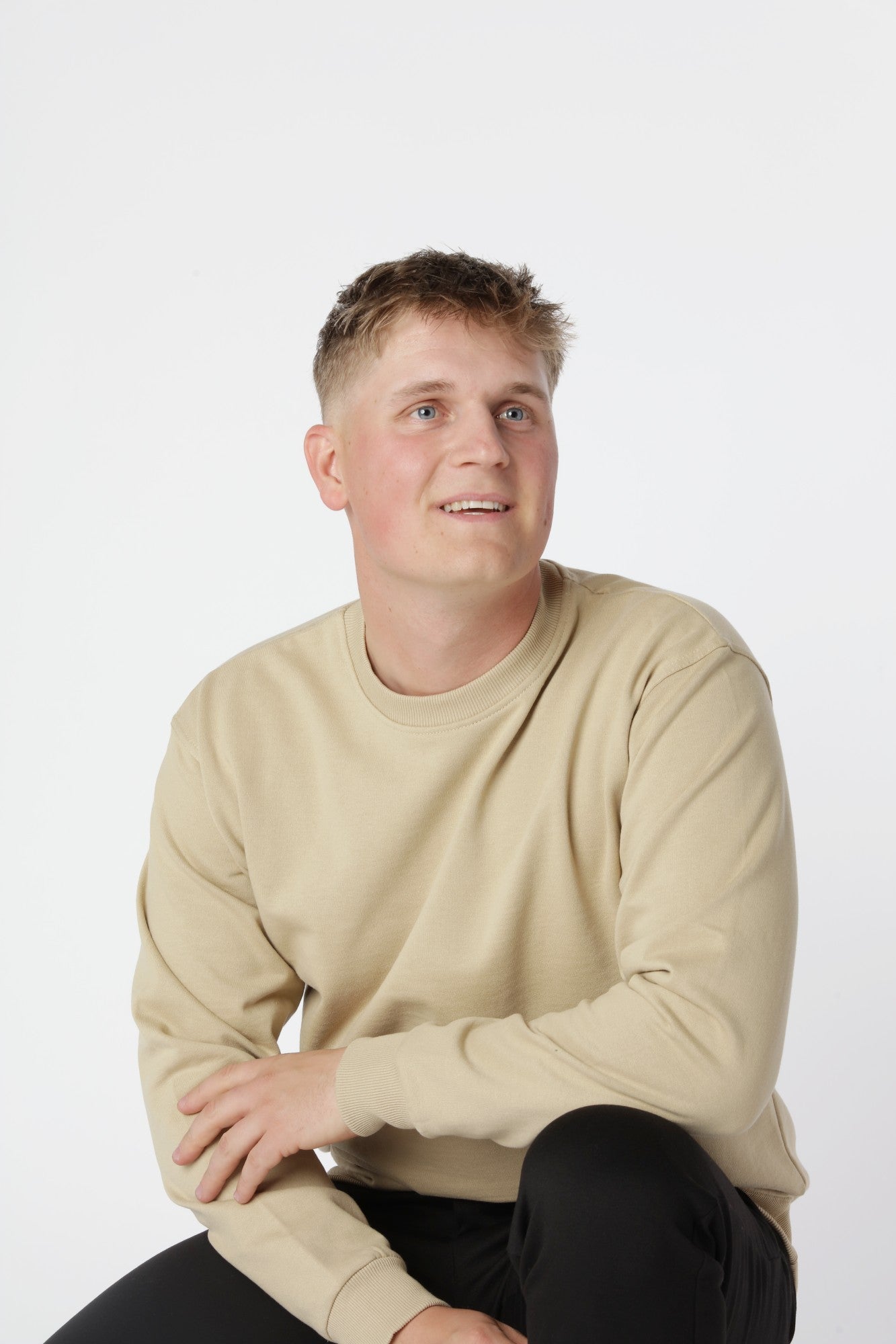 Essential Crewneck, Sand
